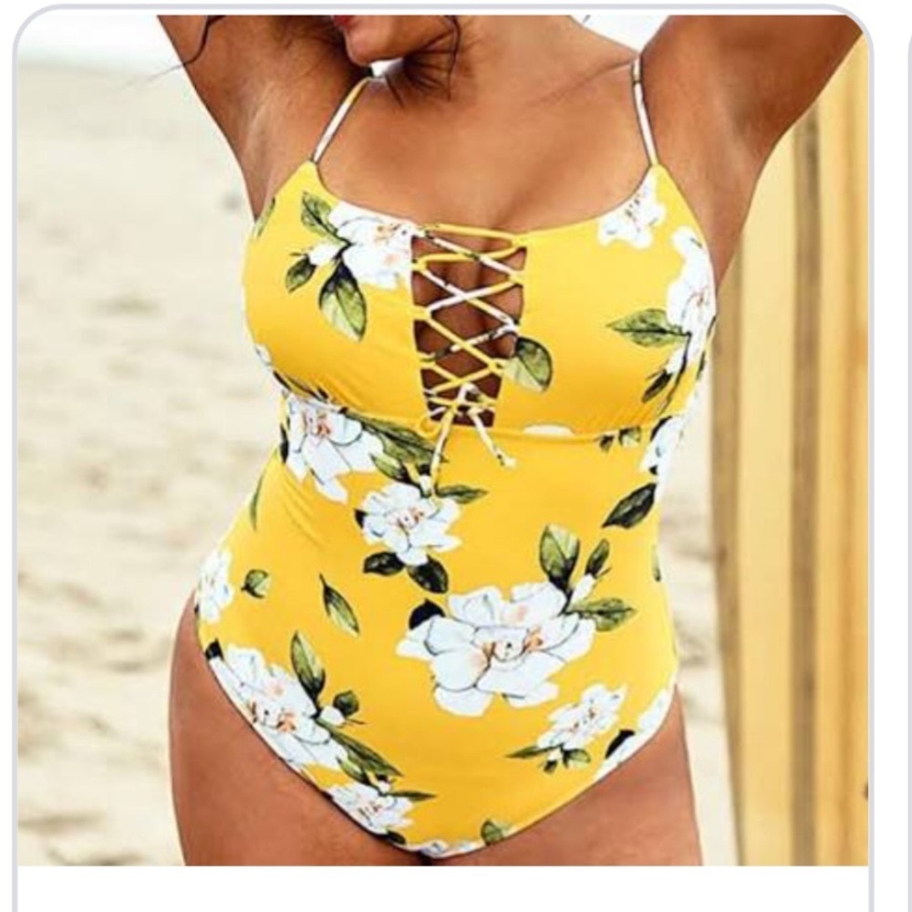 Yellow Floral Cupshe one piece swimsuit 2X